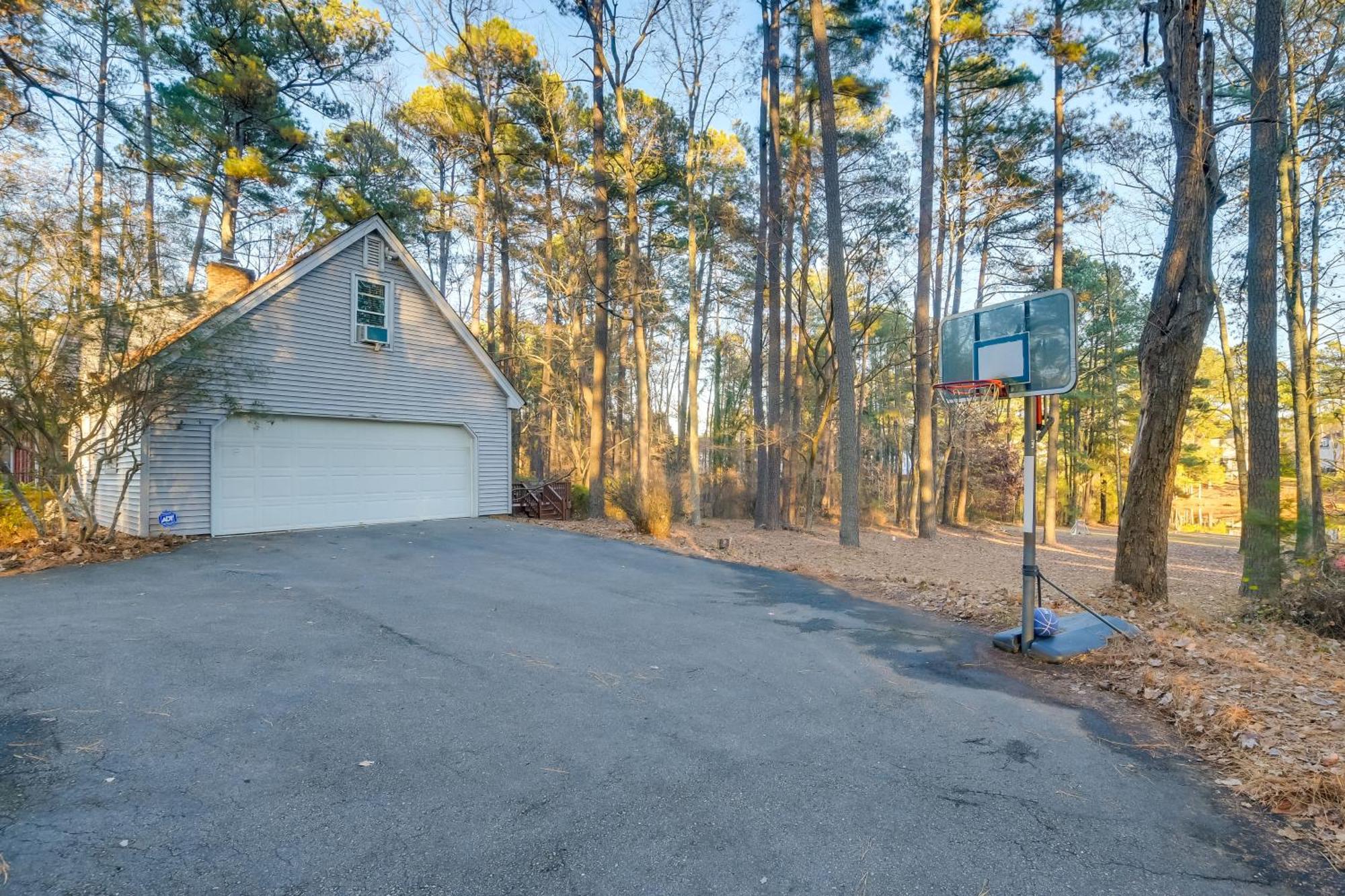 Peaceful Durham Retreat On Pond With Huge Deck! Βίλα Εξωτερικό φωτογραφία